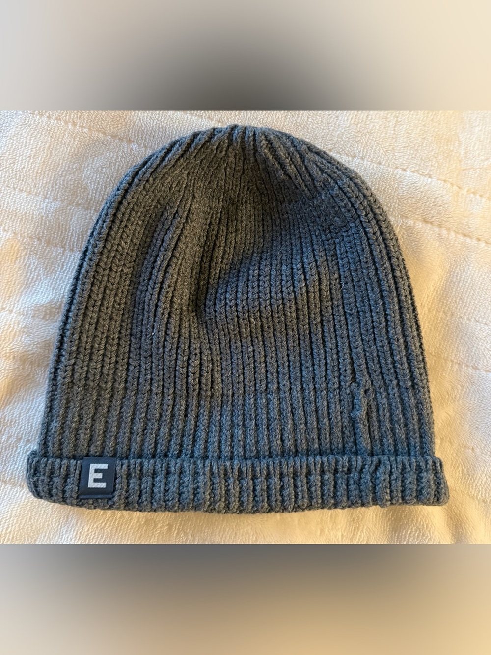 Everlane Dark Charcoal Ribbed Beanie